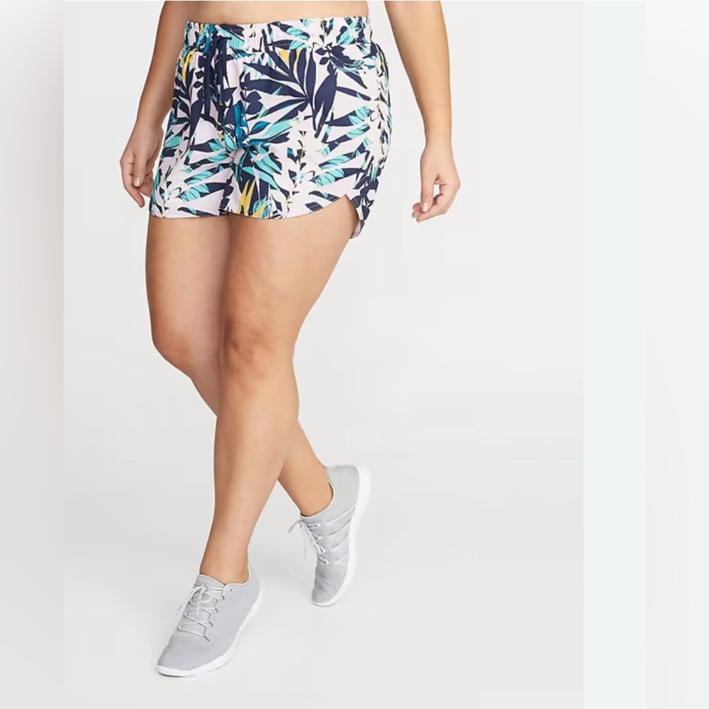 Plus-Size Run Shorts - 3.5-inch inseam